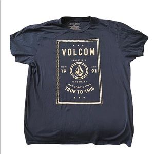 Volcom Large tshirt